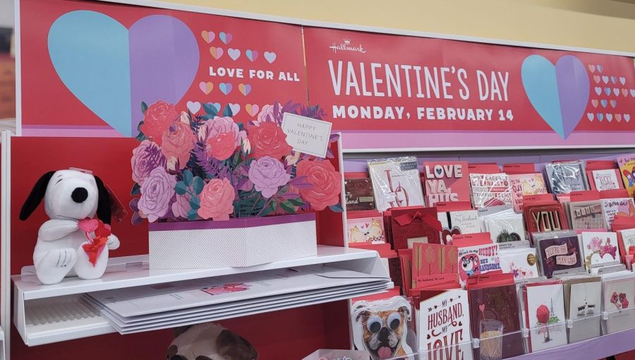 Valentines+Day+decorations+and+cards+are+on+display+at+the+Neighborhood+Walmart+on+the+corner+of+Meadowlark+Drive+and+Country+Club+Road.+Signs+for+Valentines+Day+have+been+more+inclusive+and+even+if+someone+doesnt+have+a+significant+other%2C+they+can+still+enjoy+the+day+by+sharing+love+to+family%2C+friends+and+themselves.